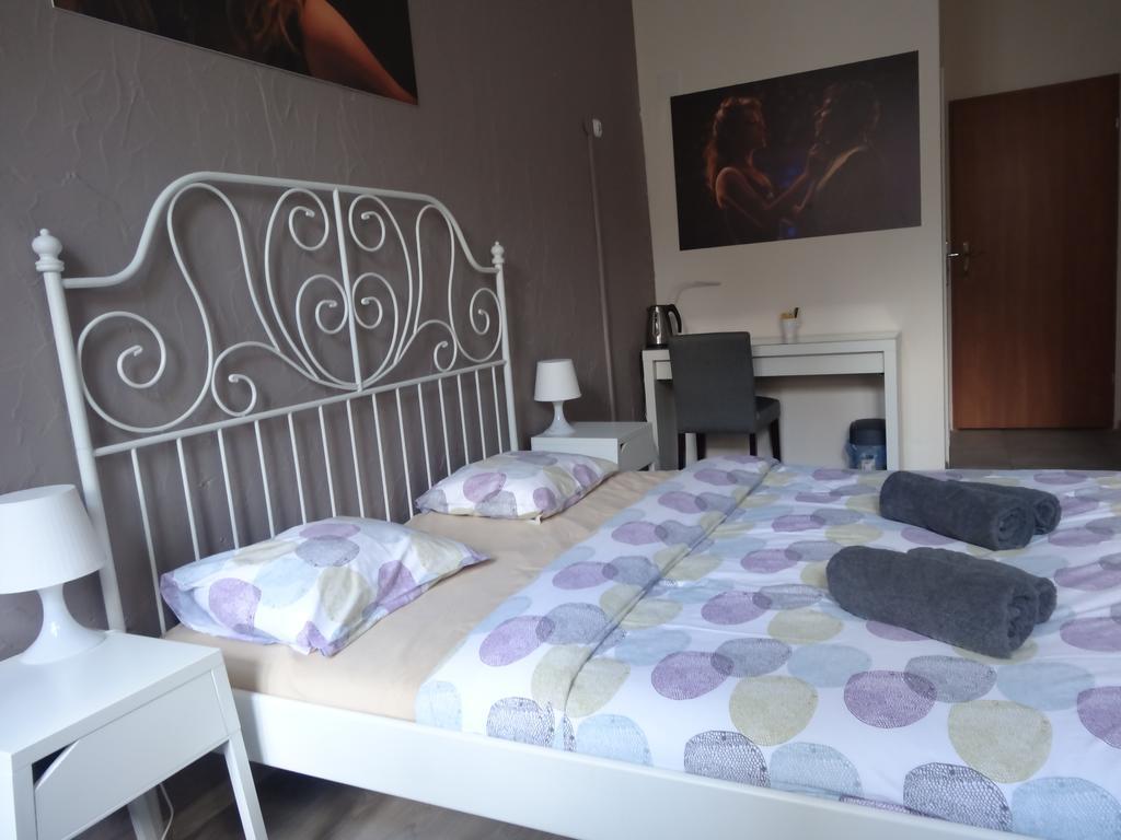 Rosemary'S Private Ensuite Rooms In Old Town Poznaň Exteriér fotografie