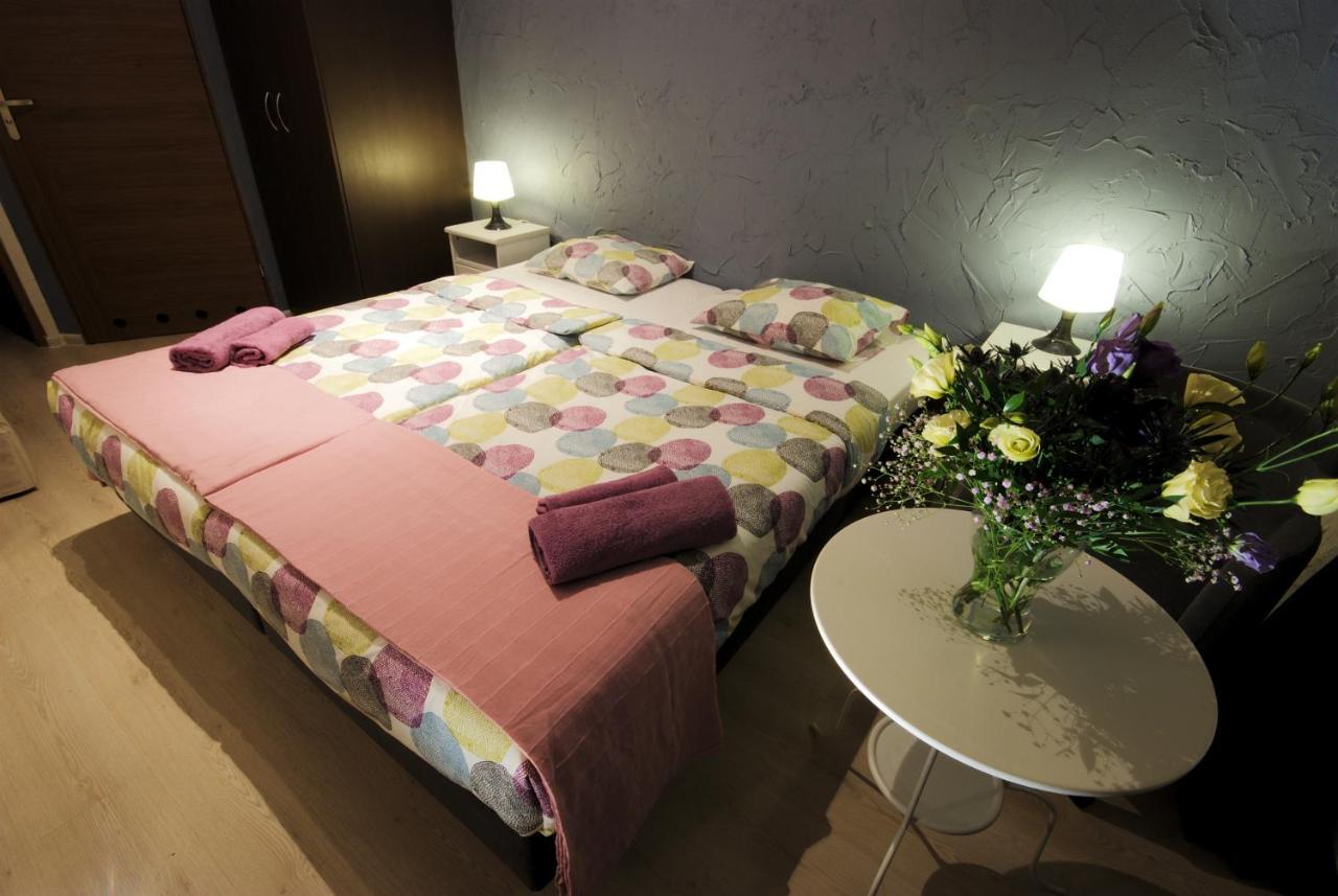 Rosemary'S Private Ensuite Rooms In Old Town Poznaň Pokoj fotografie