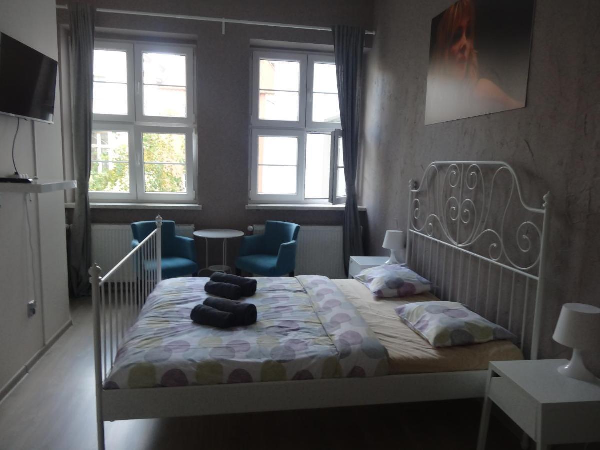 Rosemary'S Private Ensuite Rooms In Old Town Poznaň Exteriér fotografie
